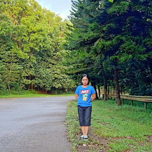 Meet your Posher, Rowena